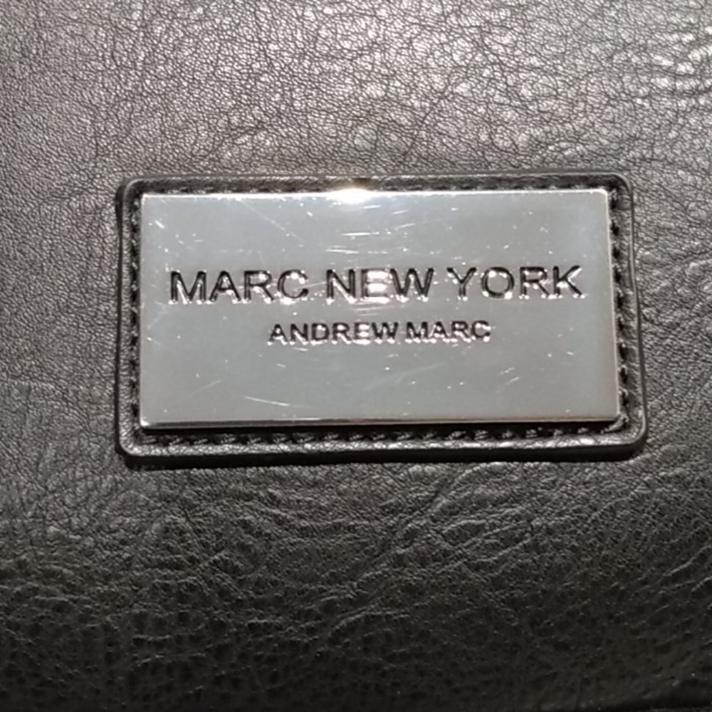 Marc New York Andrew Marc backpack - Picture 2 of 6